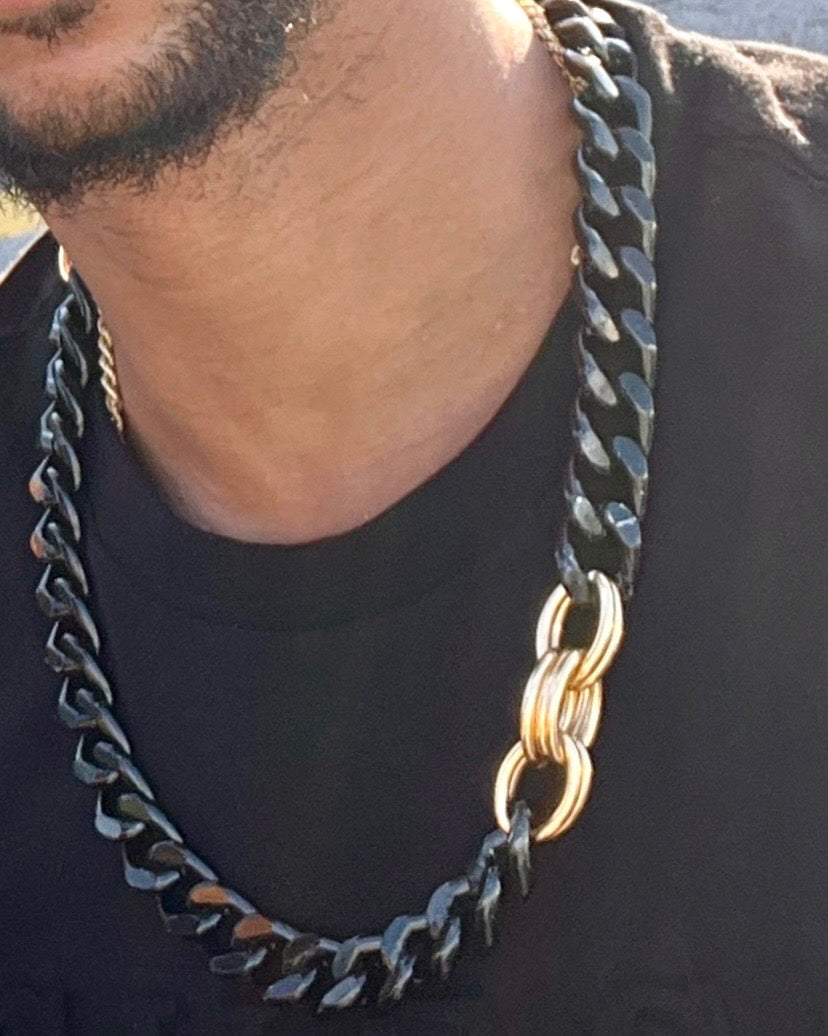The Black & Gold Statement Chain