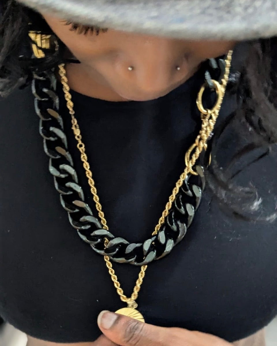 The Black & Gold Statement Chain